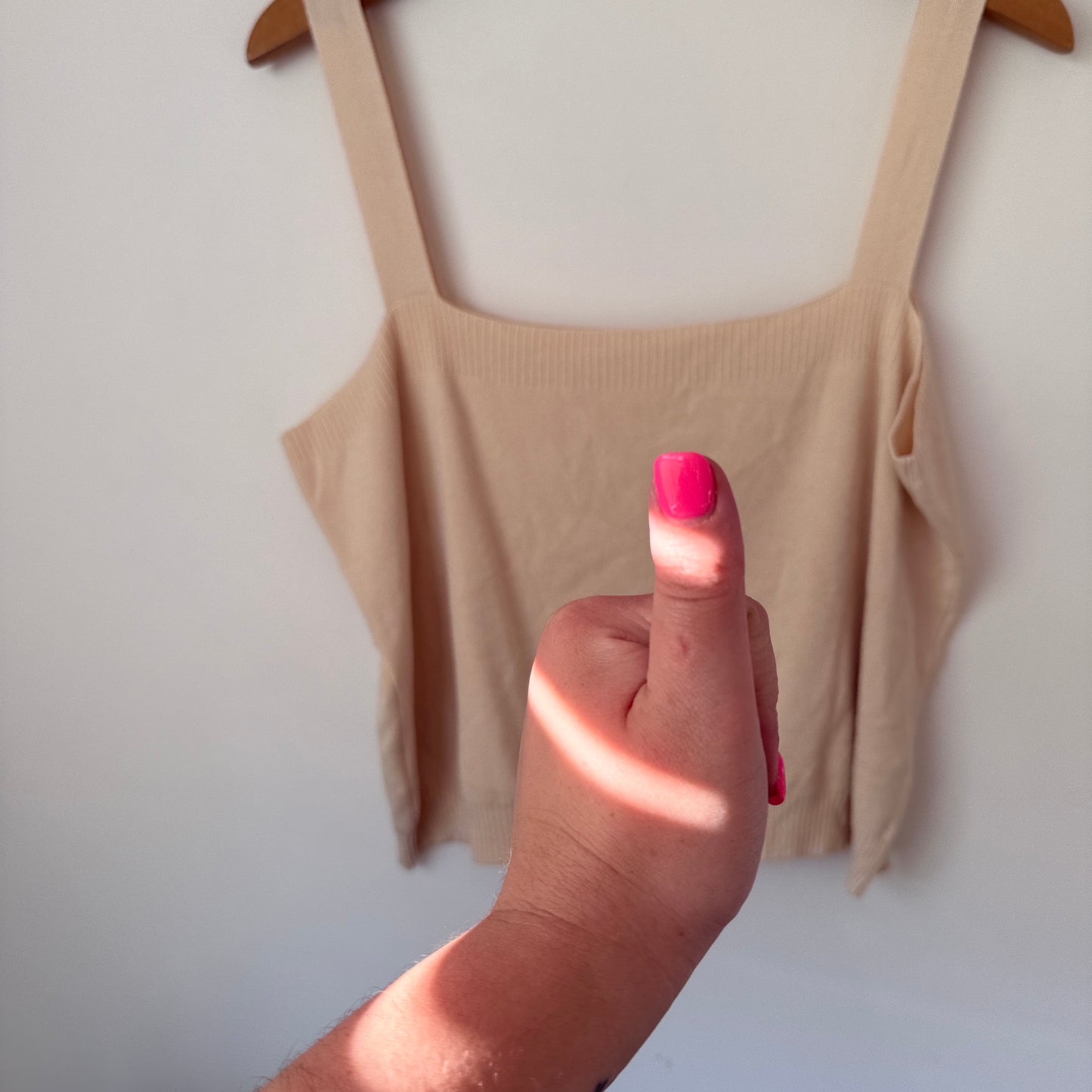 DM100 U/Arm 50cm Beige Ribbed Knit Tank Top