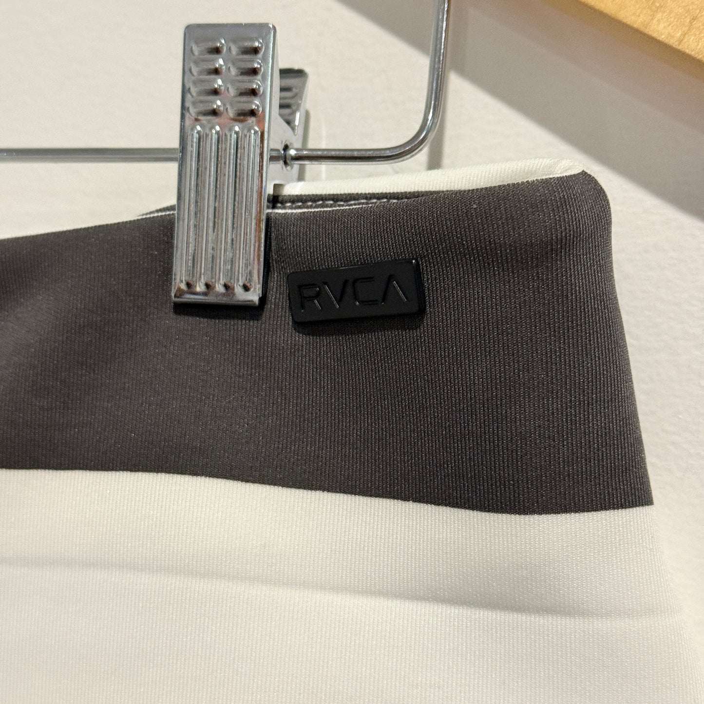 RVCA Size 28 Black & White Striped Mini Skirt