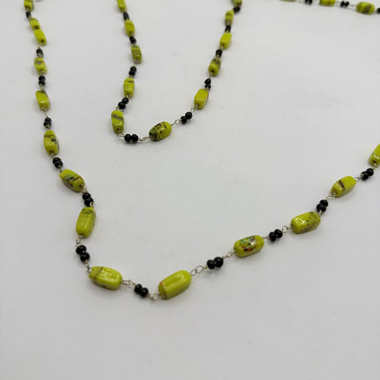 Vibrant Green Glass Bead Necklace with Black Accents