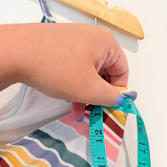 Brand Unknown Size U/Arm to U/Arm 38cm One-Piece Swimsuit