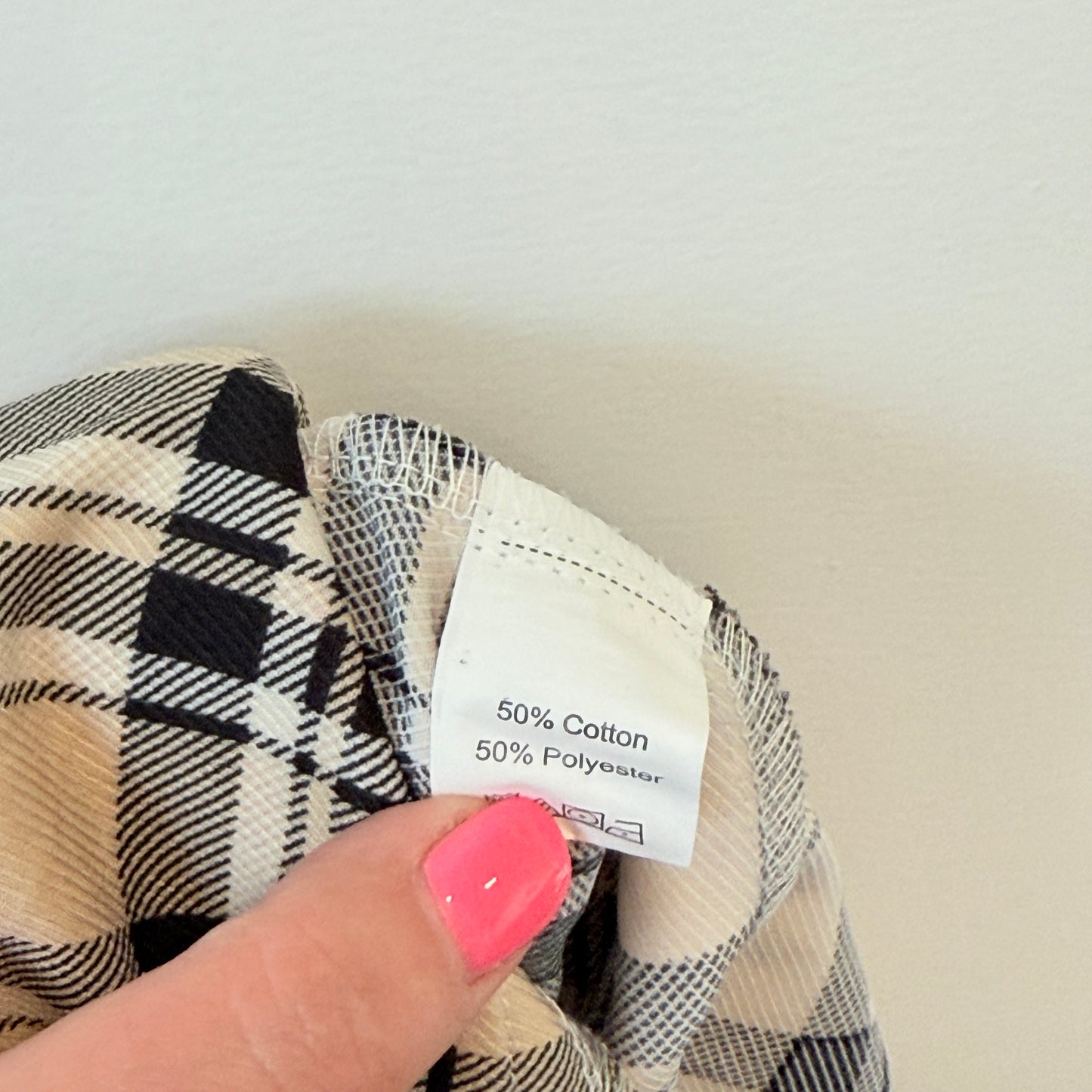 SHEIN Size 6 Buckle Strap Plaid Pleated Mini Skirt