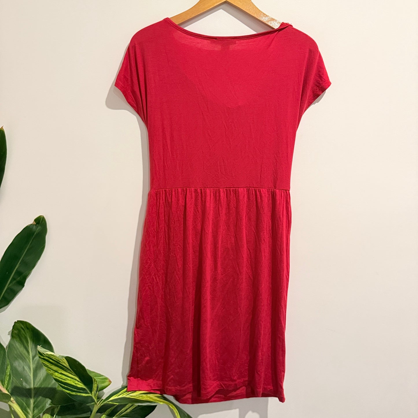 DKNY Size L Red Short-Sleeve Dress