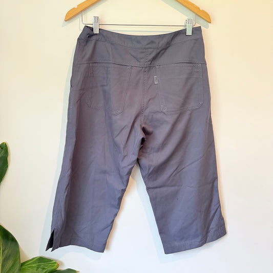 Kathamandu Size 10 Shorts