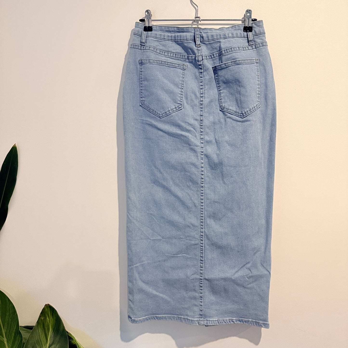 Brand Unknown Size L | Waist 72cm Denim Midi Skirt