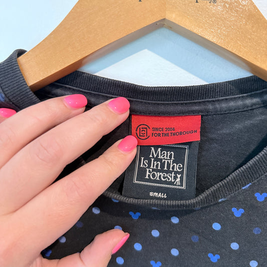 Man is in the Forest Size Small Dark Grey Geometric Pattern T-Shirt