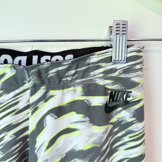Nike XS Tights