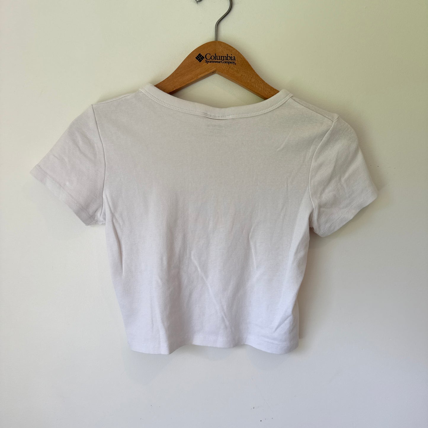 Cotton On Size XS Cropped FRIENDS T-Shirt