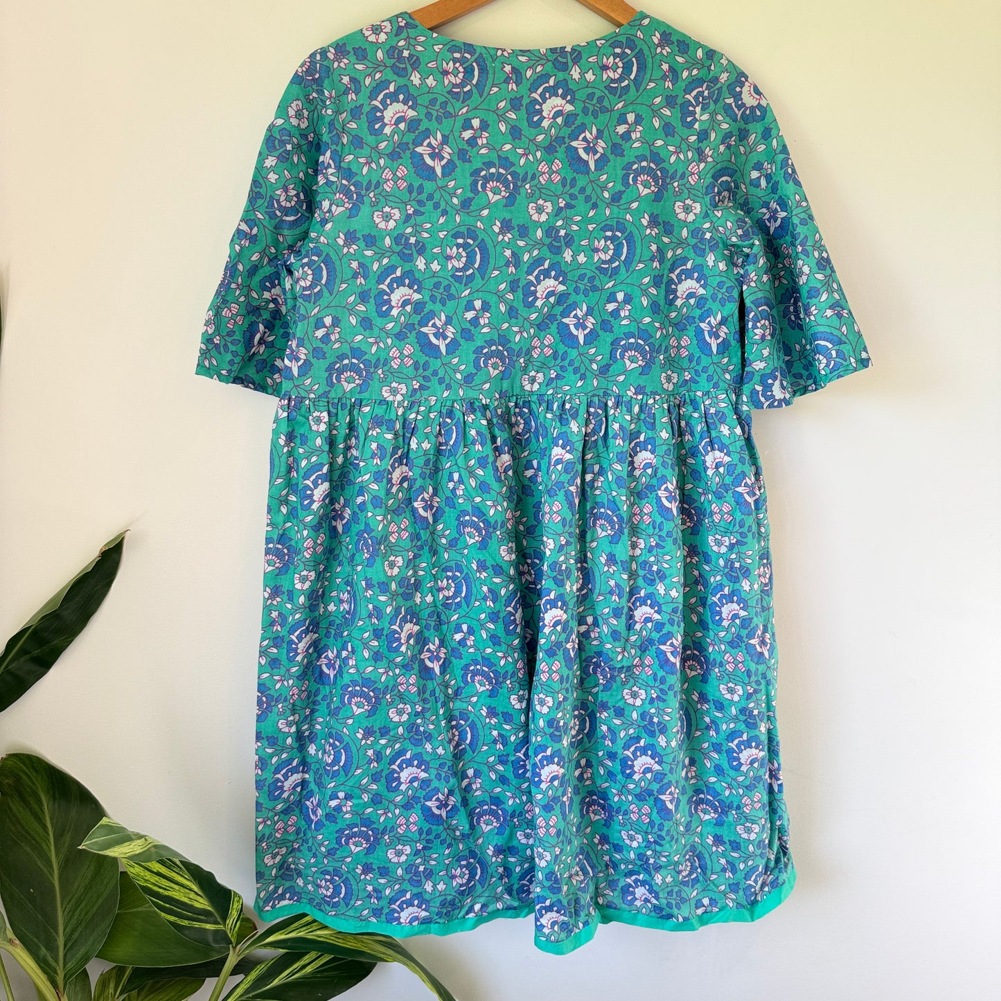 Reca Size 6 Green & Blue Floral Print Cotton Oversize Mini Dress