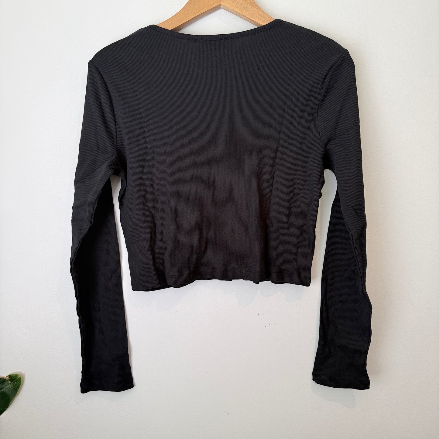 Dotti Ribbed Button-Up Cardigan Top – Size M