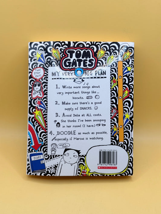 Tom Gates: Biscuits, Bands and Very Big Plans by Liz Pichon