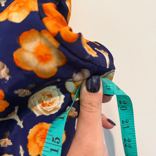 Brand Unknown Size U/Arm to U/Arm 47cm Neck Floral Long Sleeve Dress