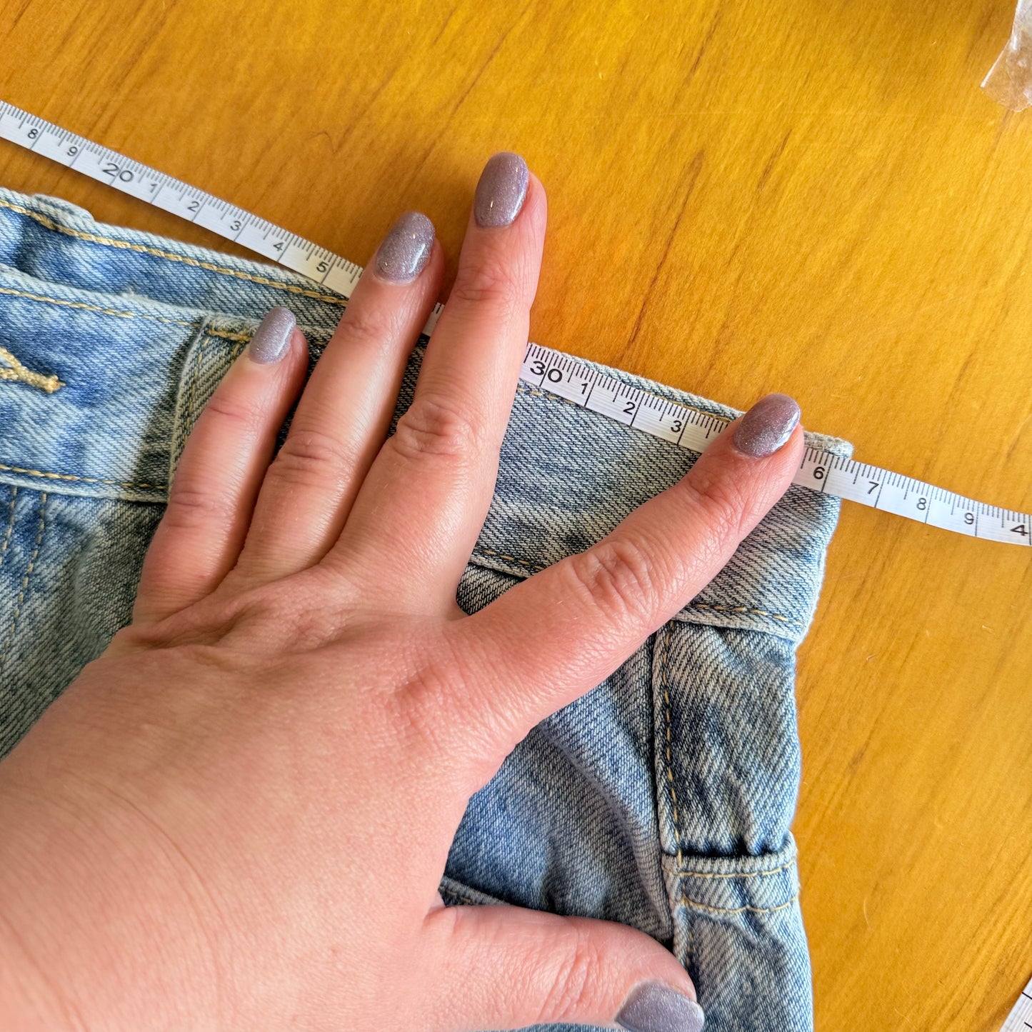 Cinderella Size 36 Light Wash High-Waisted Denim Shorts