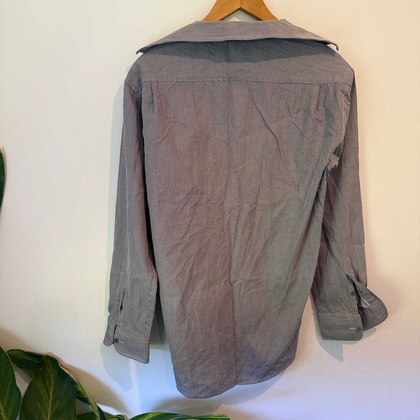 Hallensteins Size L | 41/42 Long-Sleeve Shirt