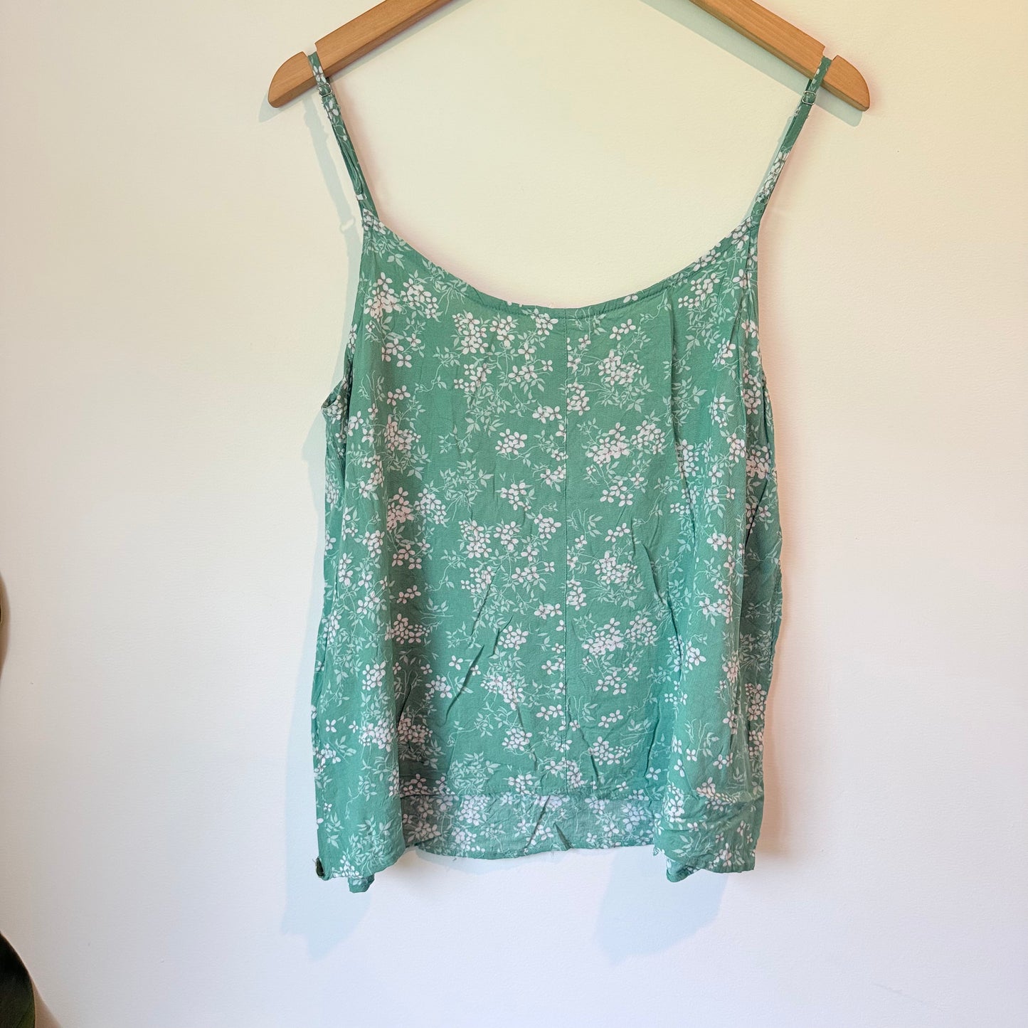 Refinery Size 16 Aqua Green Rayon Top