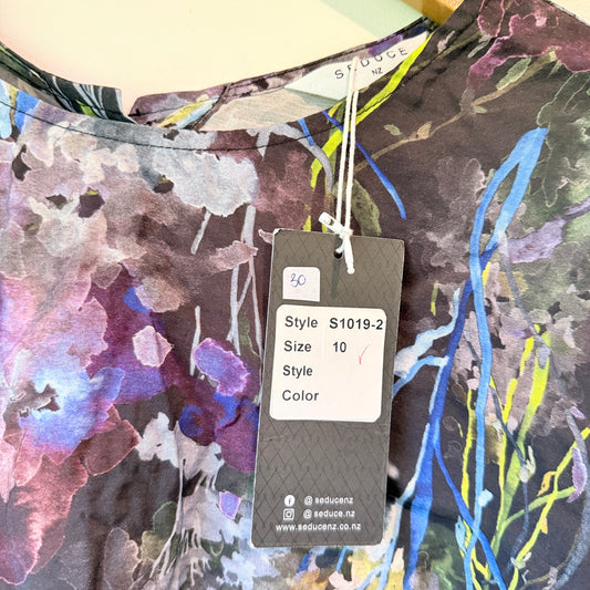 Seduce NZ Floral Blouse Size 10 Long Sleeve Button Back