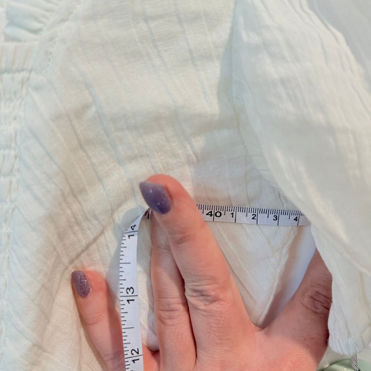 Gloer U/Arm 44cm White Puff Sleeve Square Neck Crop Top