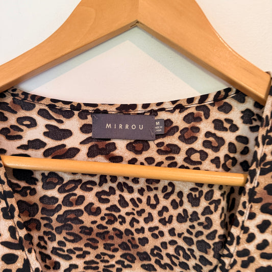 Mirrou Size M Leopard Print Crop Top