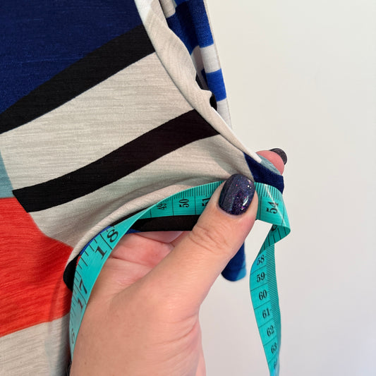 Brand Unknown U/Arm to U/Arm 54cm Geometric Print Short-Sleeved Tunic Top