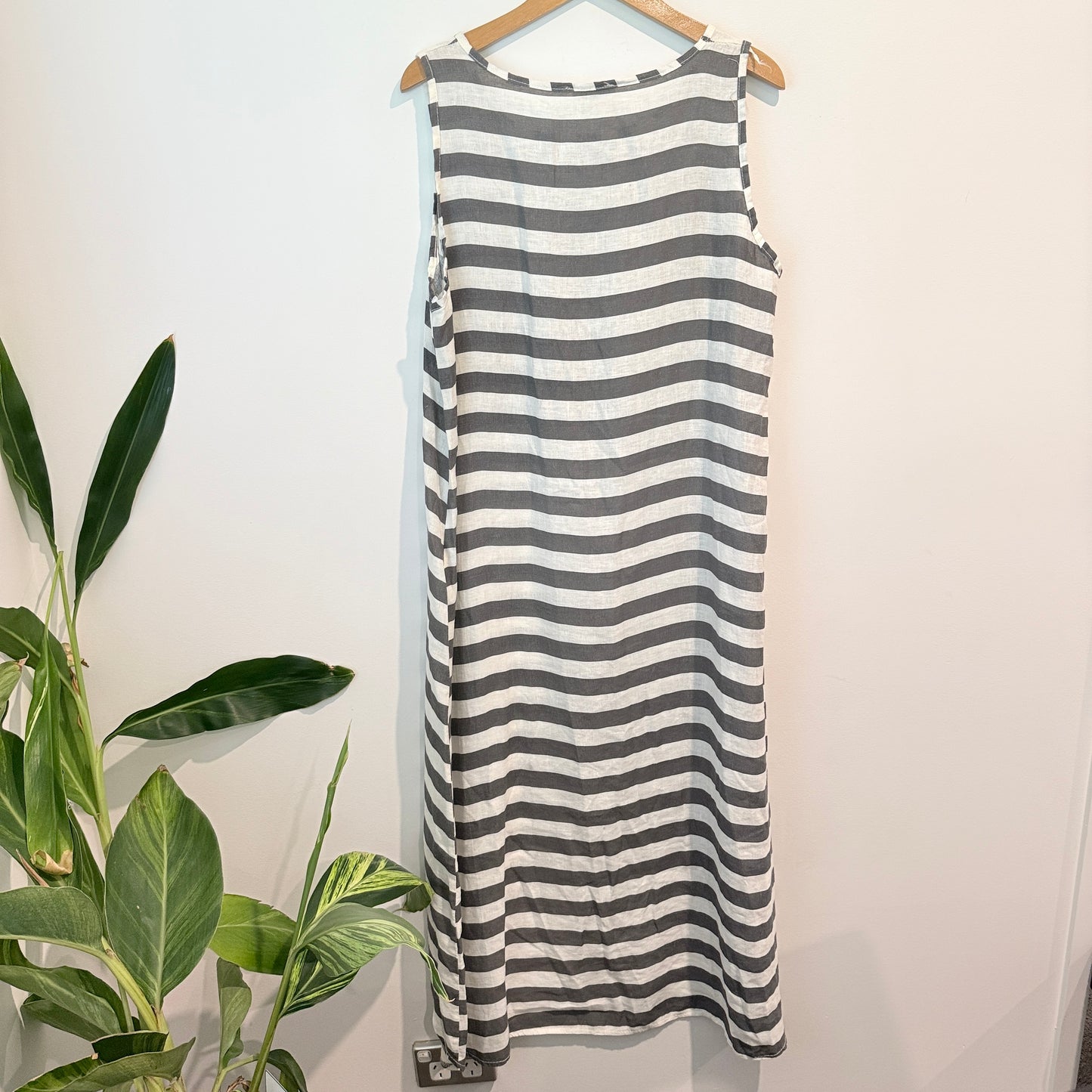 Puro Lino Striped Linen Sleeveless Dress - One Size