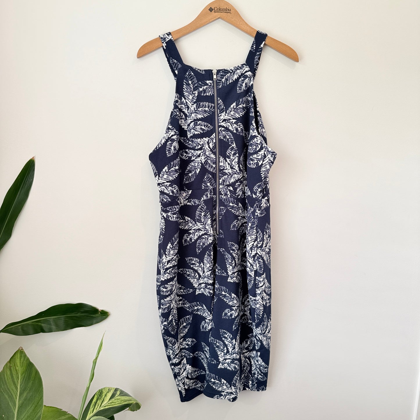 Pagani Size 14 Leaf-Print Mini Dress