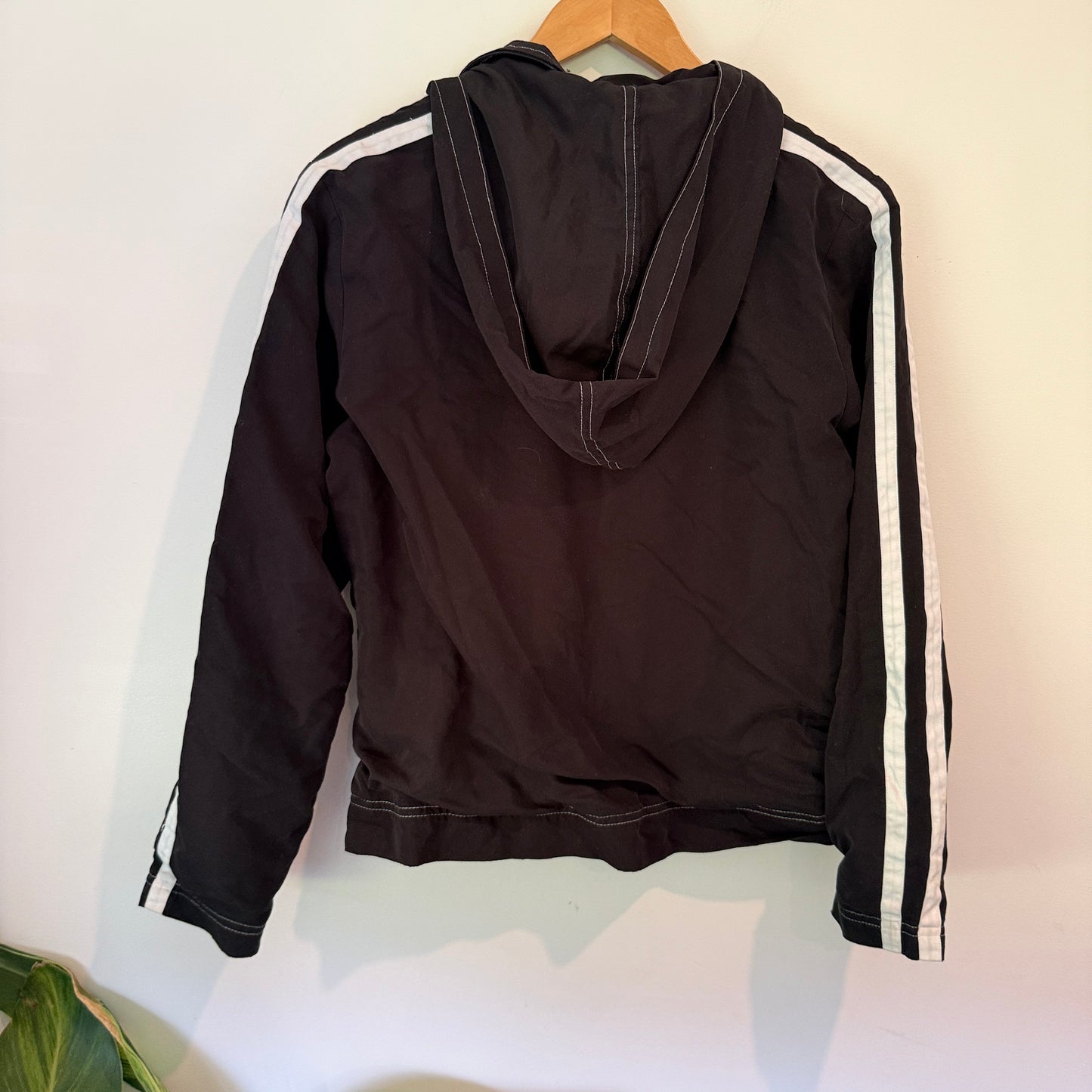Active Size M Zip-Up Jacket