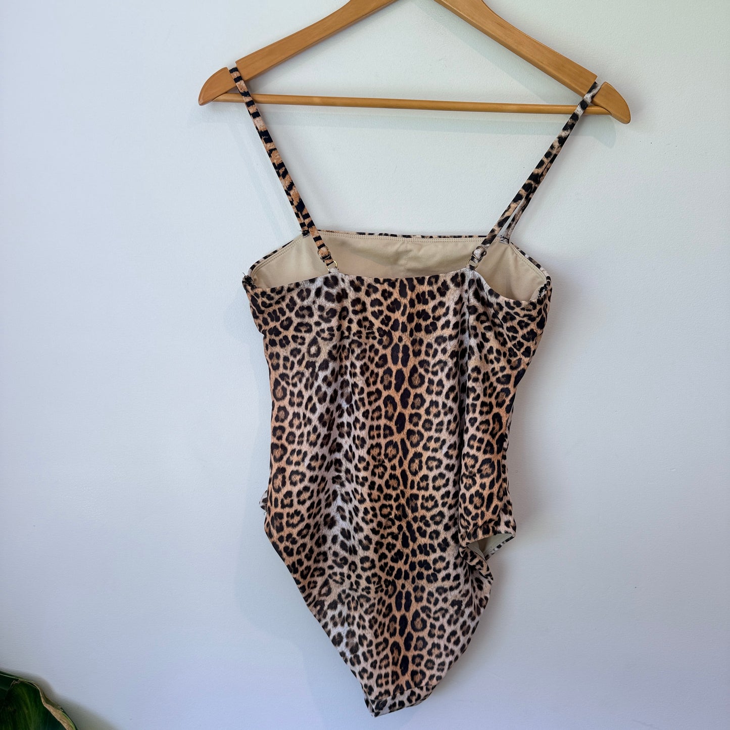 Brand Unknown U/Arm to U/Arm 38cm Leopard Print Bodysuit