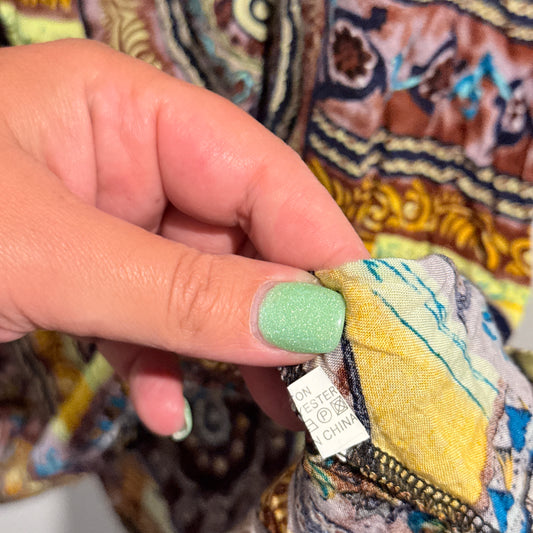 Patterned Kaftan | U/Arm to U/Arm 57cm (Needs Repair)