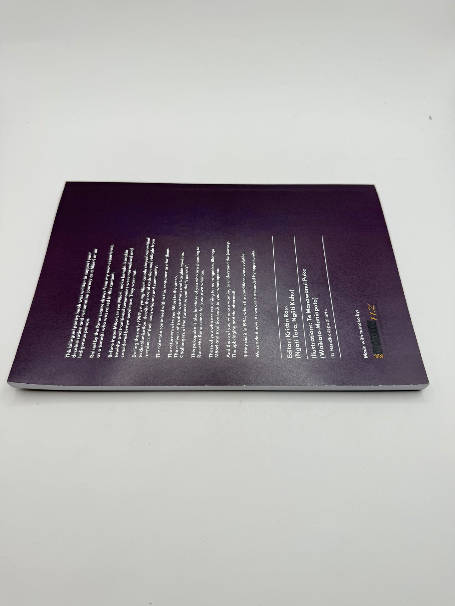Raised by the renaissance by nā rangipare belshaw-ngaropo - print books printed media