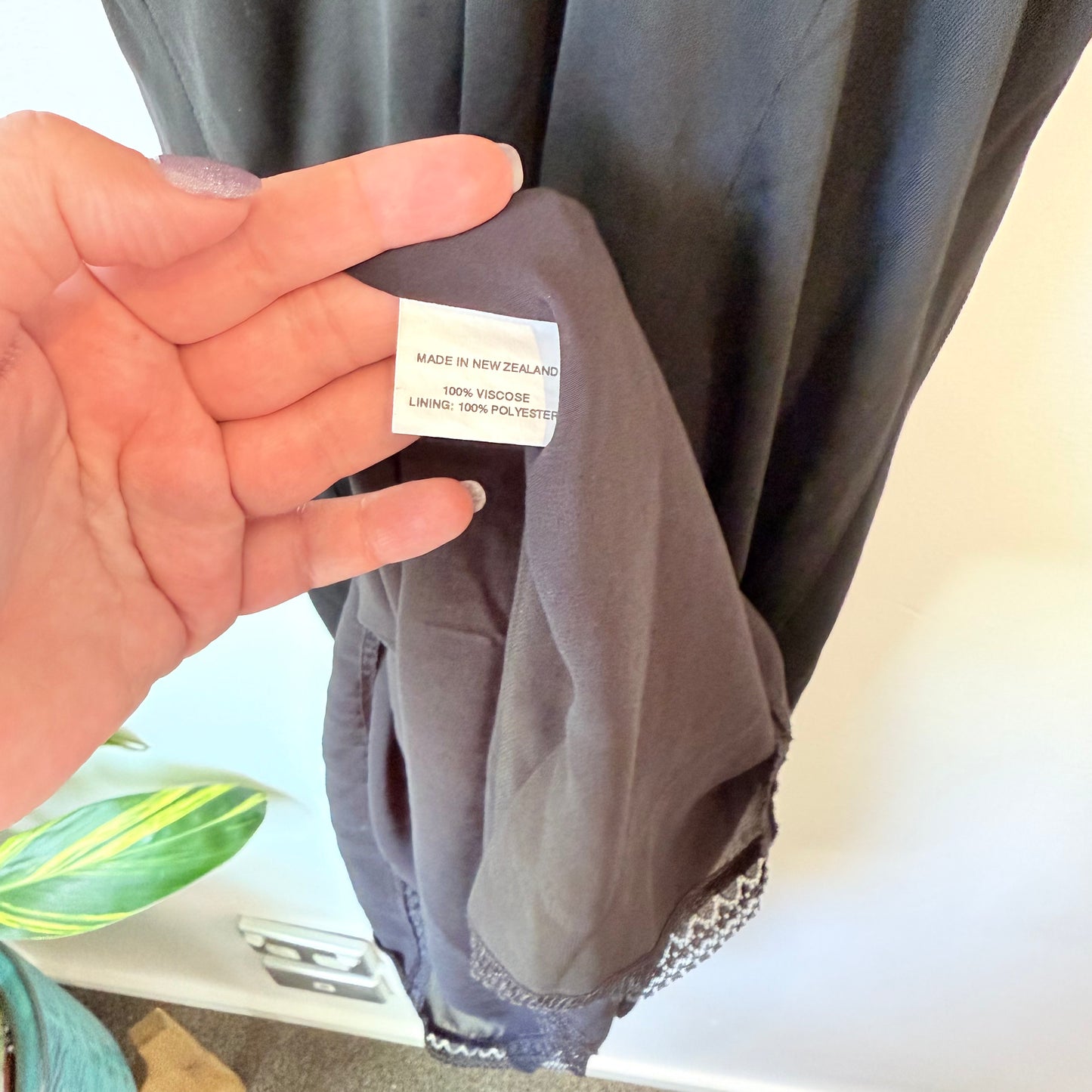 Keith Matheson (NZ Made) Size 10 Black V-Neck Midi Dress