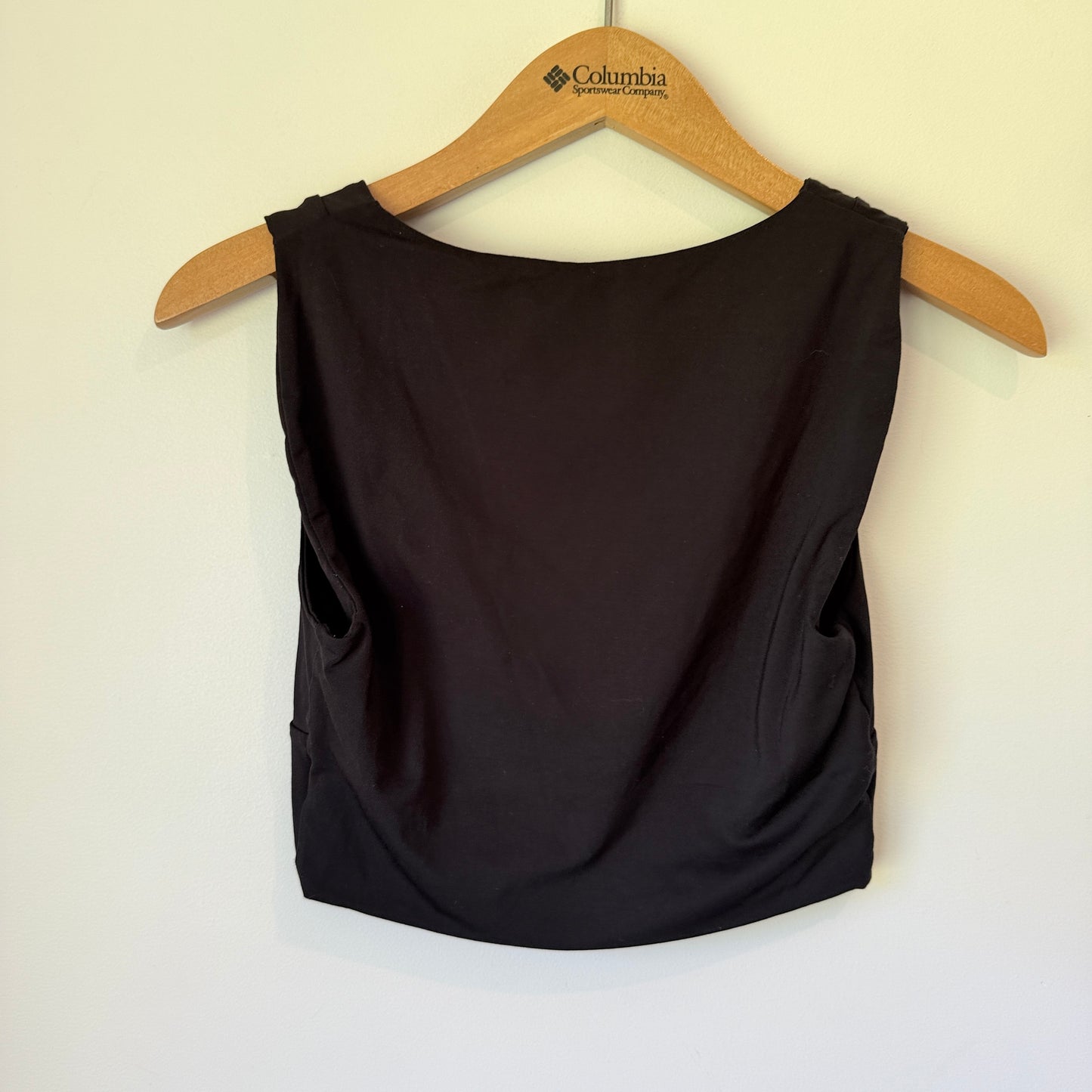 Kookai Plunge V-Neck Crop Top Black - Size 1
