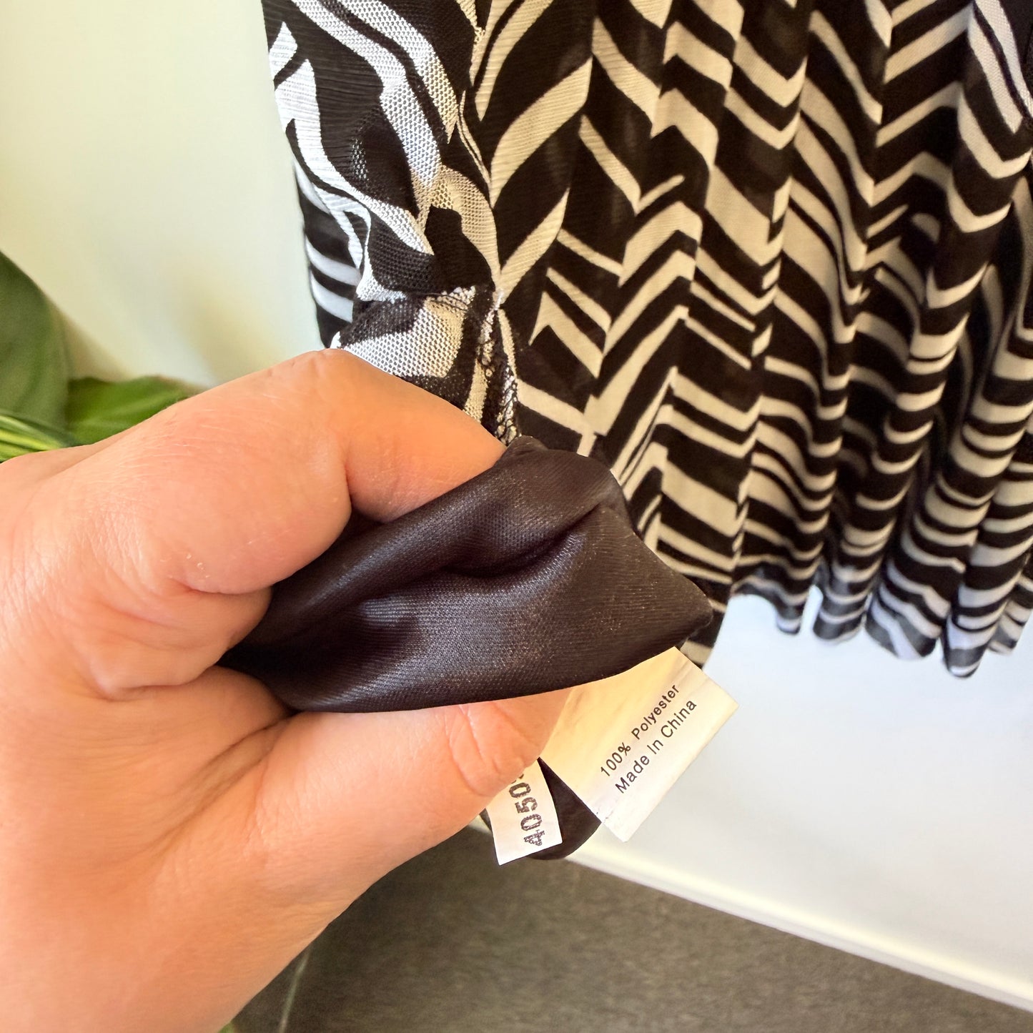 ChicaBooti Black & White Chevron Halter Dress - Size L