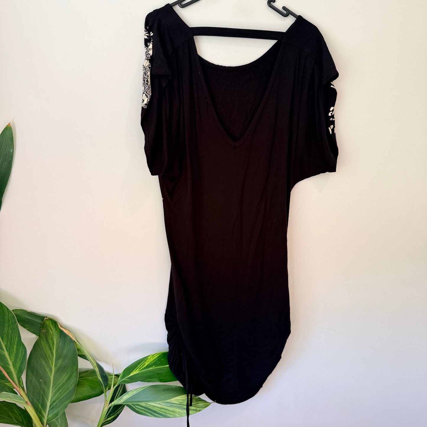 Revue Size 10 Patterned Tunic Dress
