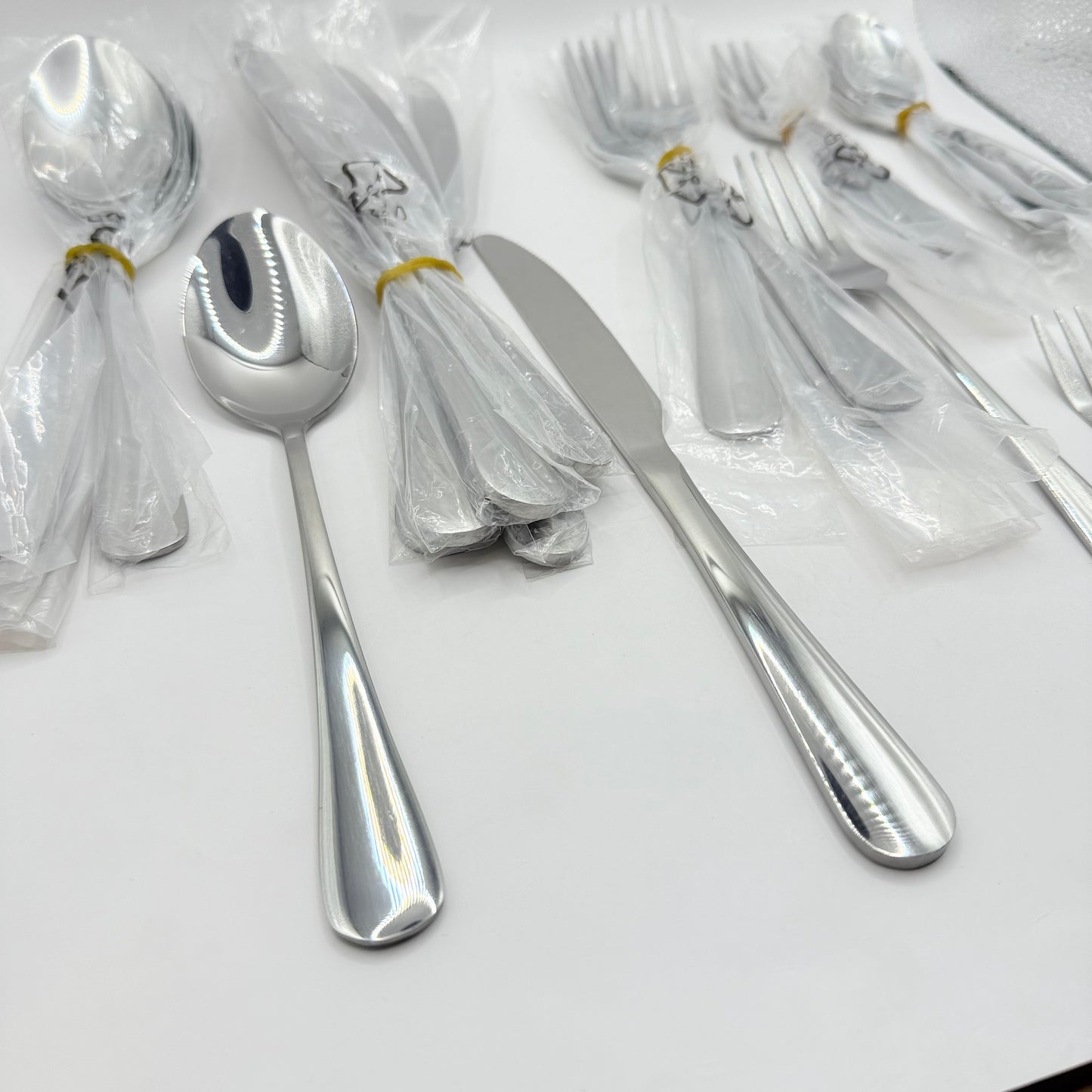 Stainless Steel 30pc Cutlery Set