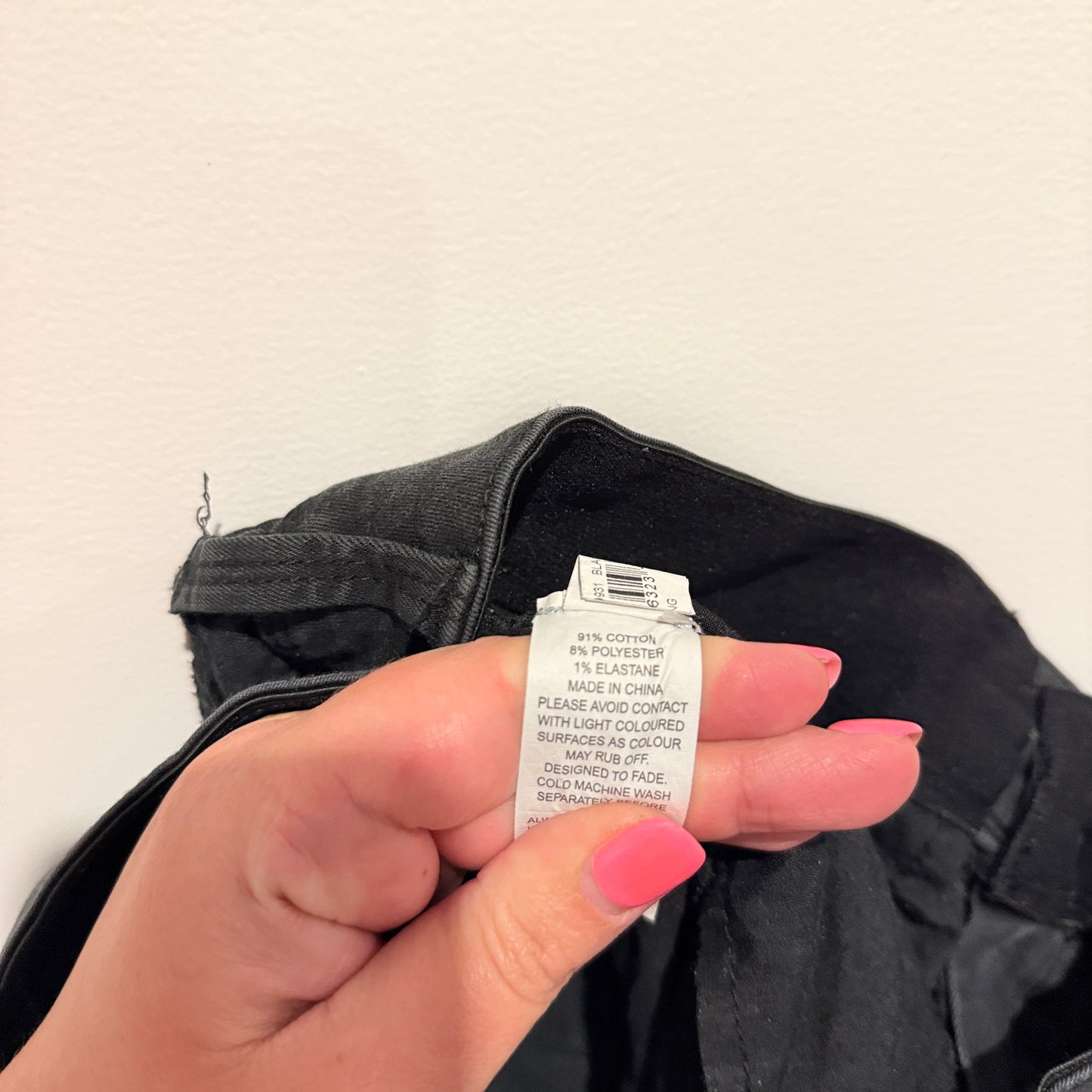 Jeanswest Size 10 Gray/Black Wash Jeans