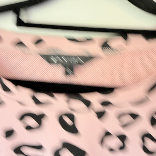 Zafina Size 8 Pink Leopard Print Light Weight Cotton Sweatshirt