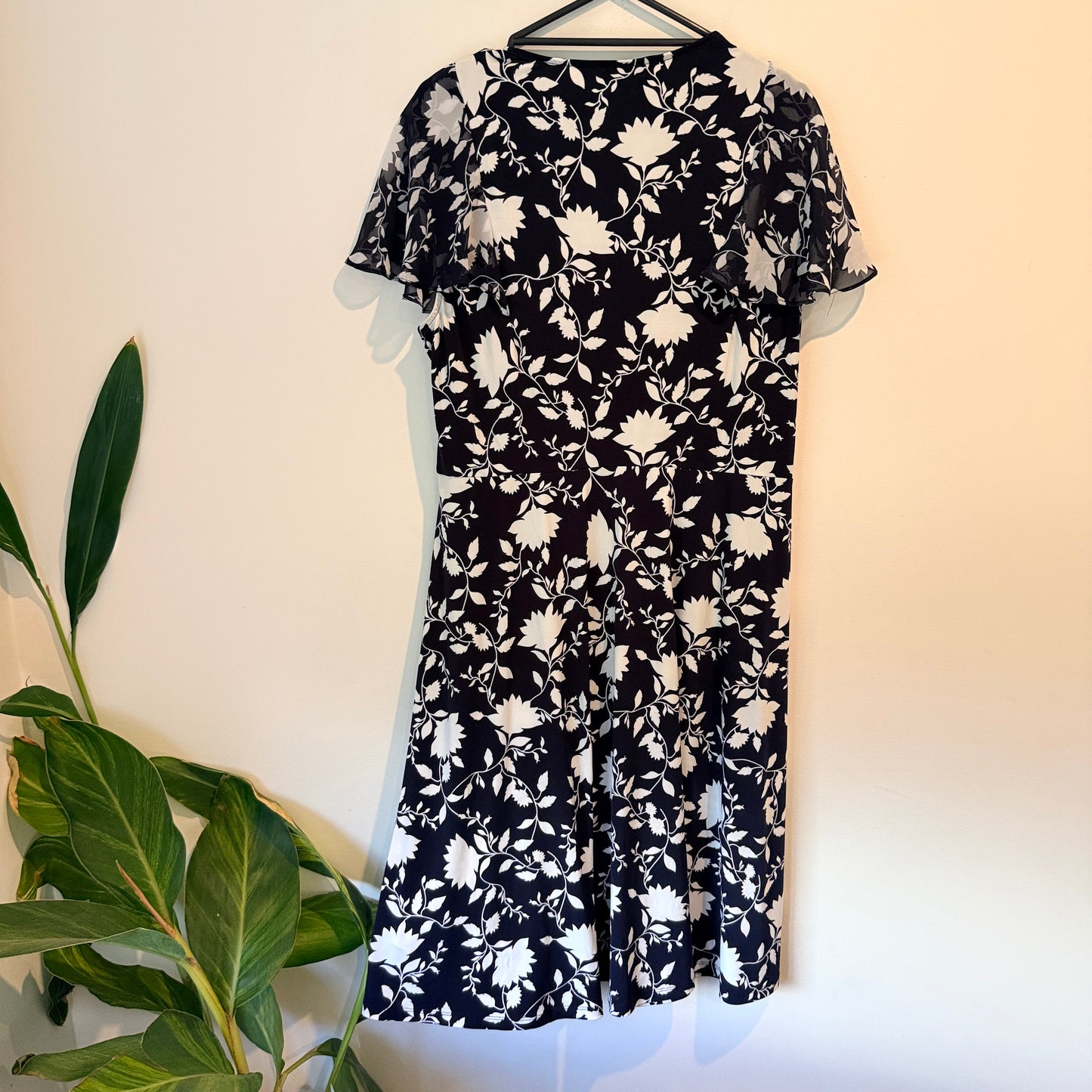 Jacqui E Size XL Floral Print Dress