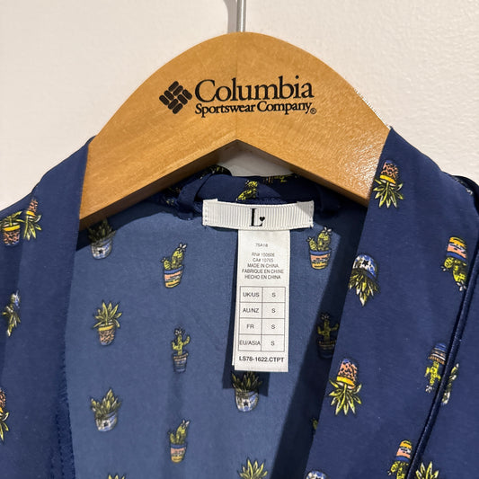 Loveable Size S Navy Blue Patterned Robe (missing waist tie)
