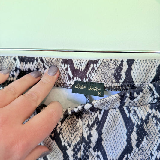 Sister Sister Size 14 Snake Print Leggings