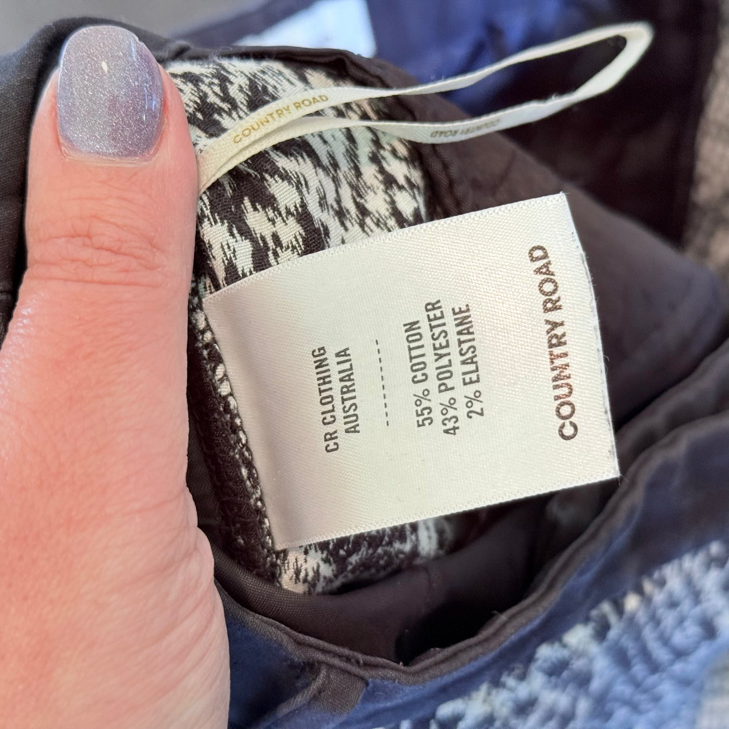 Country Road Size 39 Python Print Pants