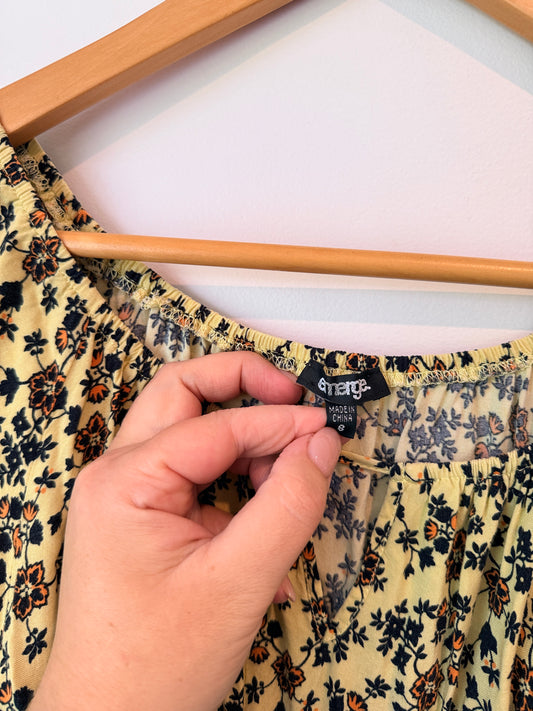 Emerge Size 8 Yellow Floral Print Mini Dress
