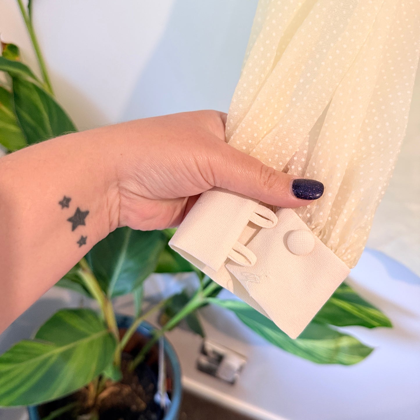 Brand Unknown U/Arm to U/Arm 43cm Tunic