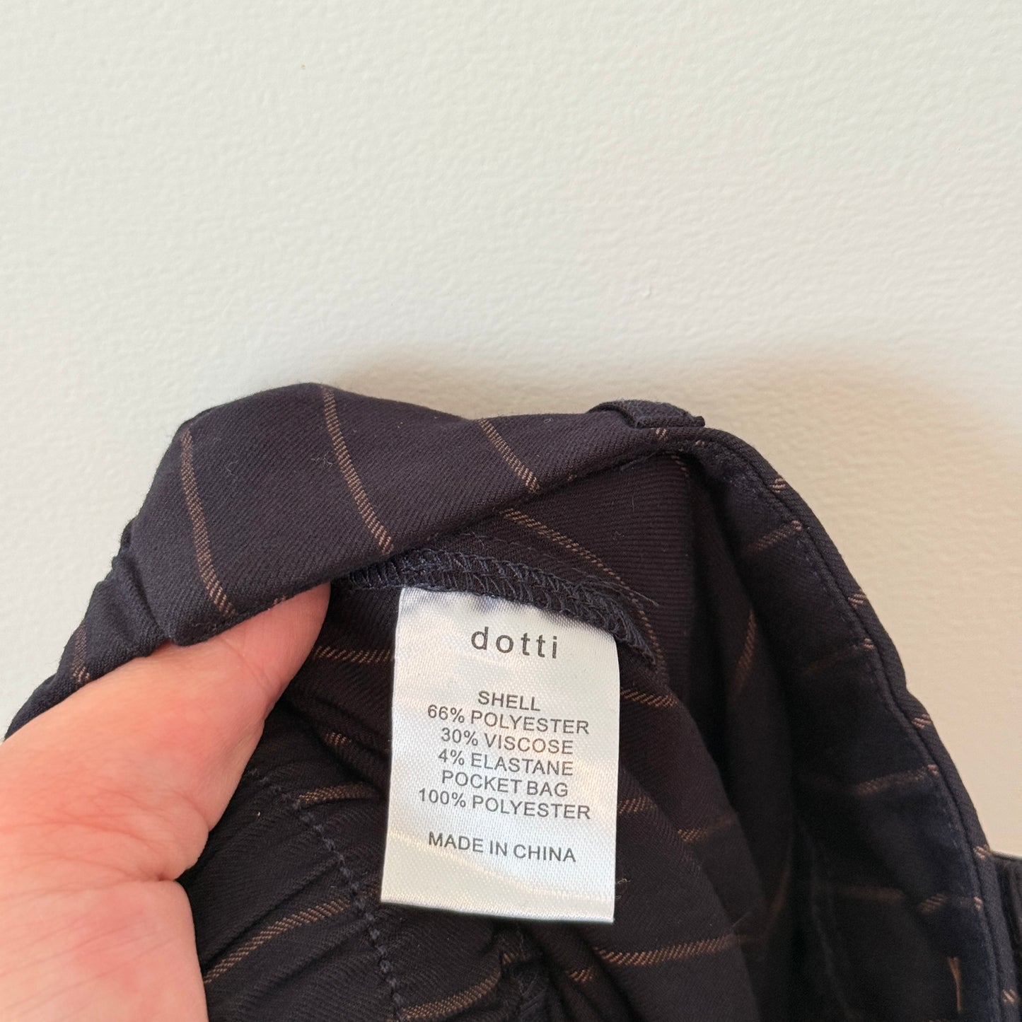 Dotti Pants - Black Pinstripe Wide Leg - Size 6