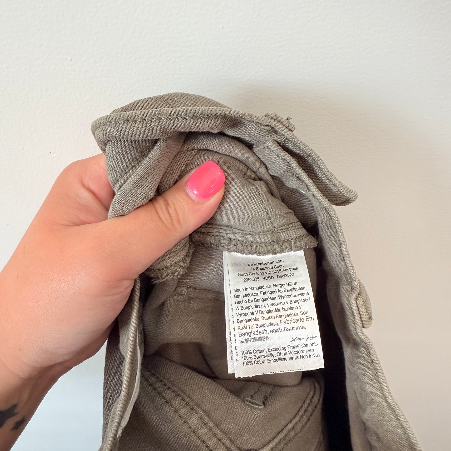 COTTON:ON Jeans Khaki/Olive Loose Straight - Size 6