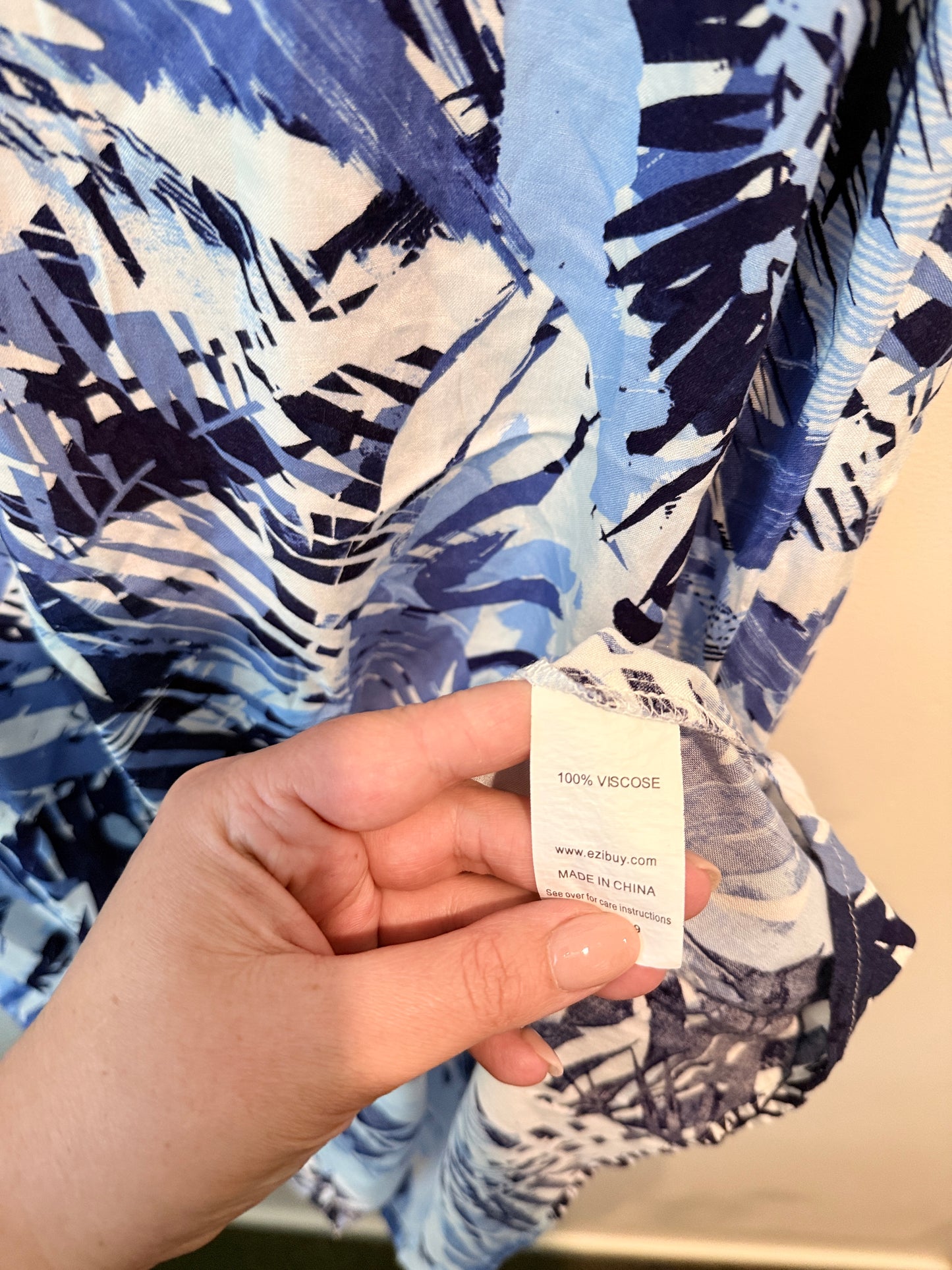 Sara Size 16 Sleeveless Floral Viscose Dress
