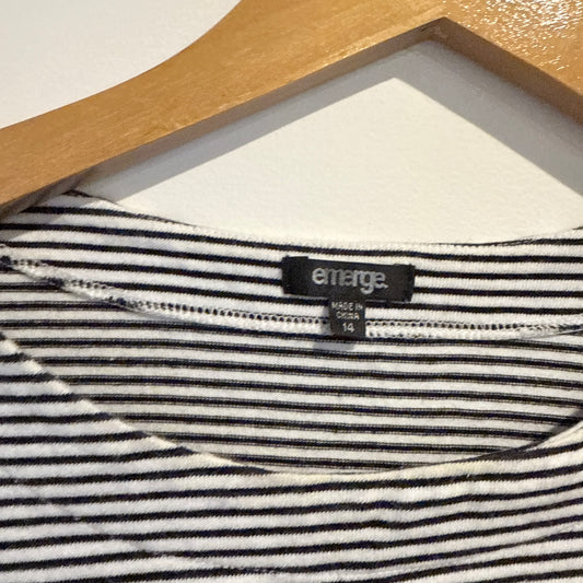 Emerge Short Sleeve Mini Dress Black White Stripe - 14