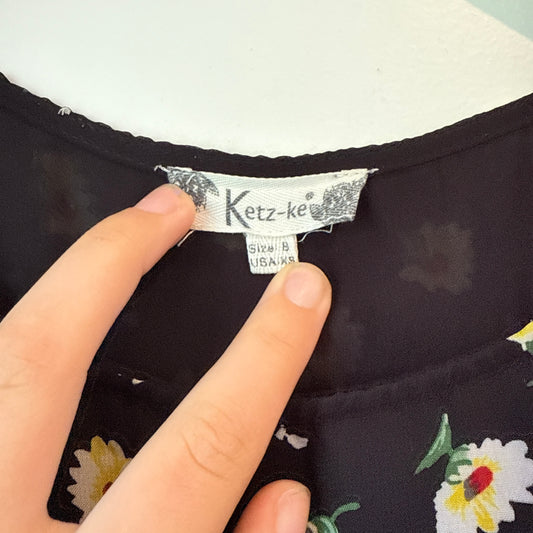 Ketz-ke Daisy Print Flutter Sleeve Layered Top - Size 8