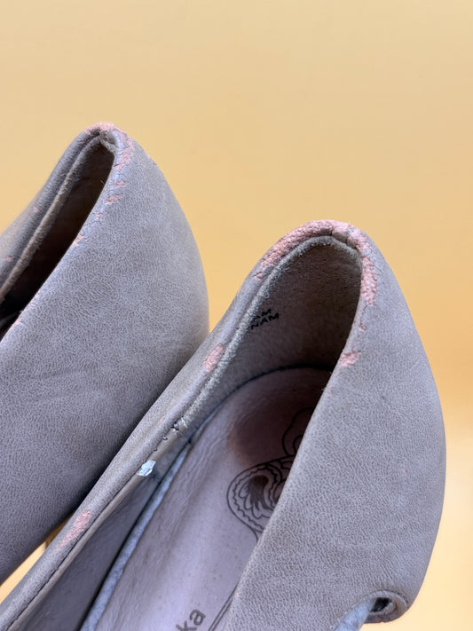 Bershka Taupe Platform High Heel Pumps Size EU 37