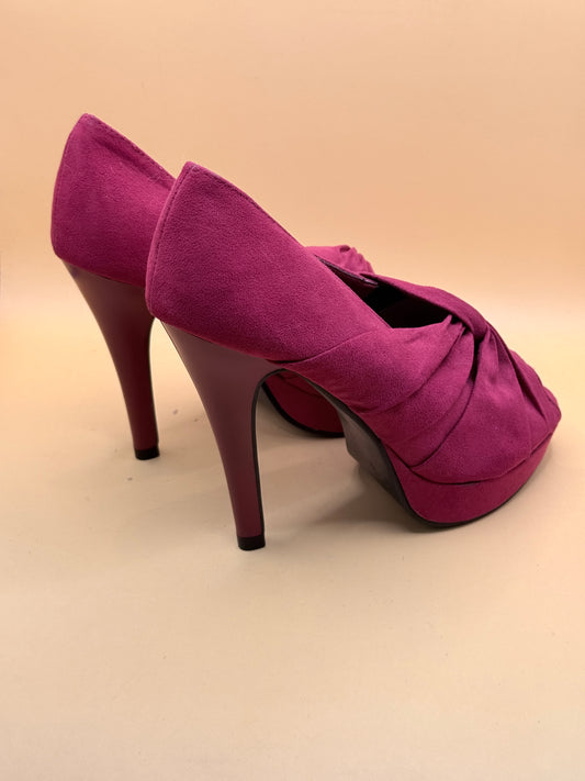 Pulp Statement Knot Heels - Size 6