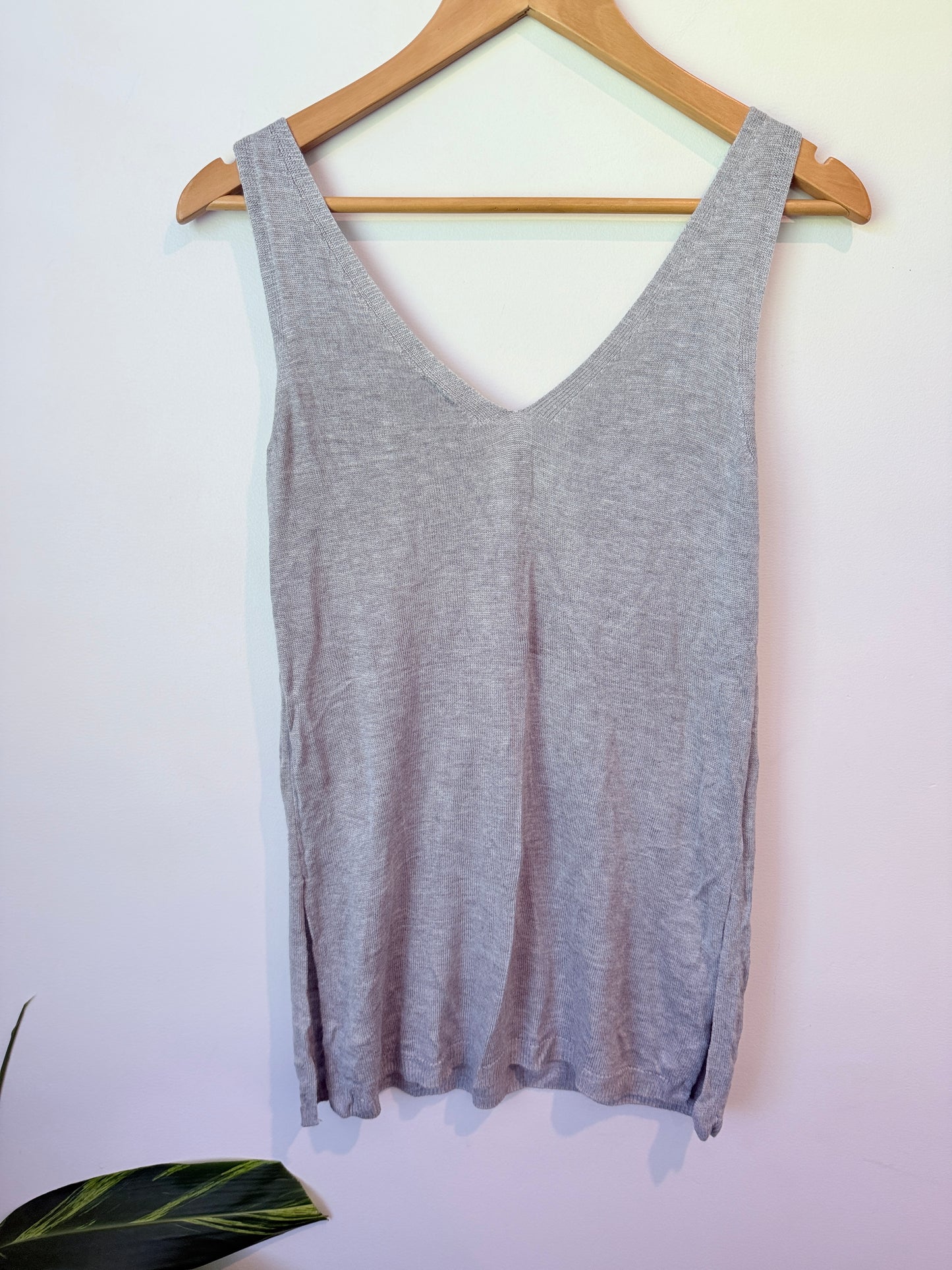 Anko Size 8 Knit Sleeveless Top