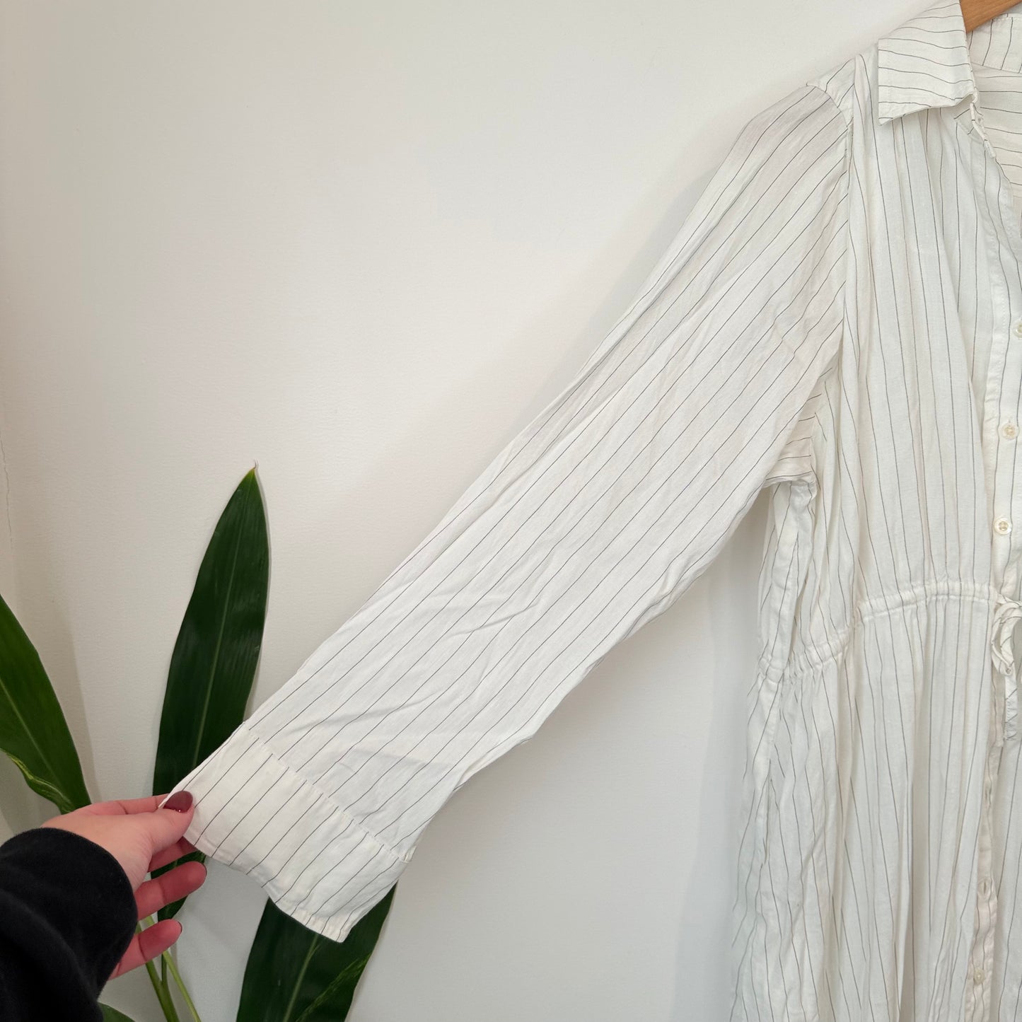 Laing (NZ) Size S White Pinstripe Longline Shirt Dress